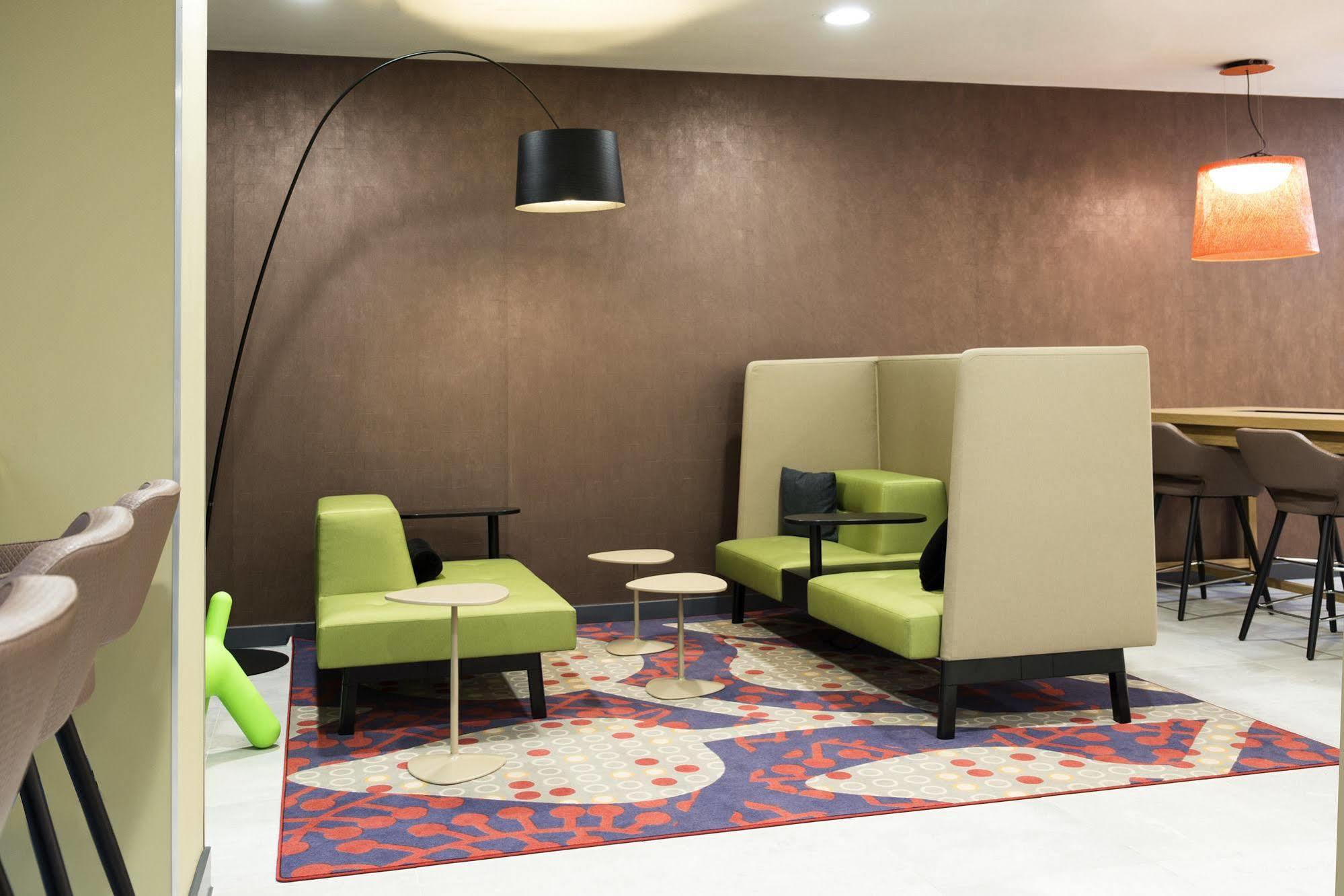 Aparthotel Adagio Birmingham City Centre Esterno foto